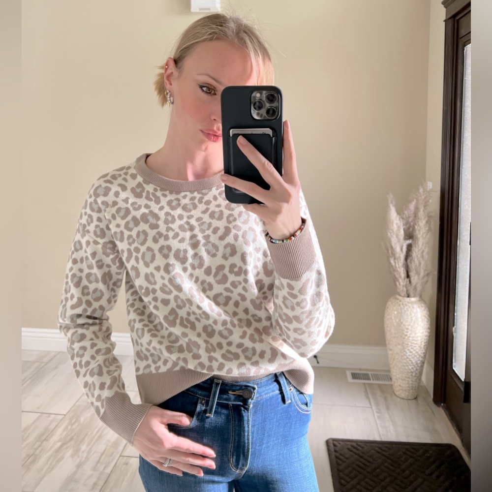 NWT DKNY tiger print sweater Size S